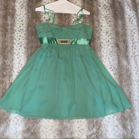 BCBGMAXAZRIA EMERALD GREEN/BLUE SILK CHIFFON WOVEN STRAPLESS MINI COCKTAIL DRESS - Picture 2 of 14